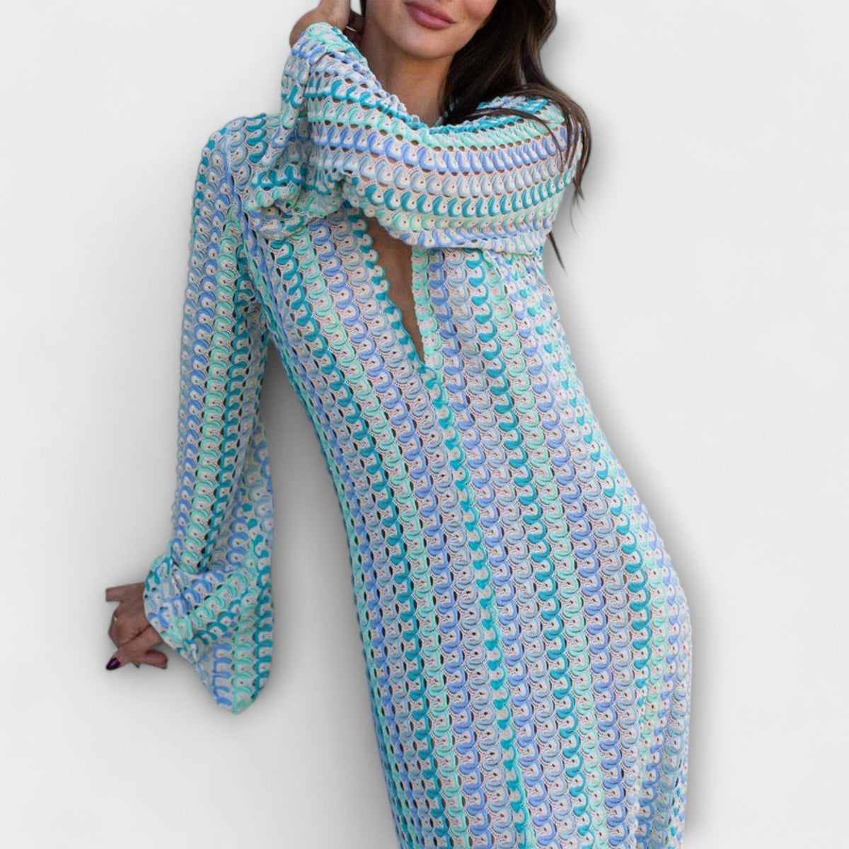 Elina – Vestido maxi con escote en V y un toque vacacional