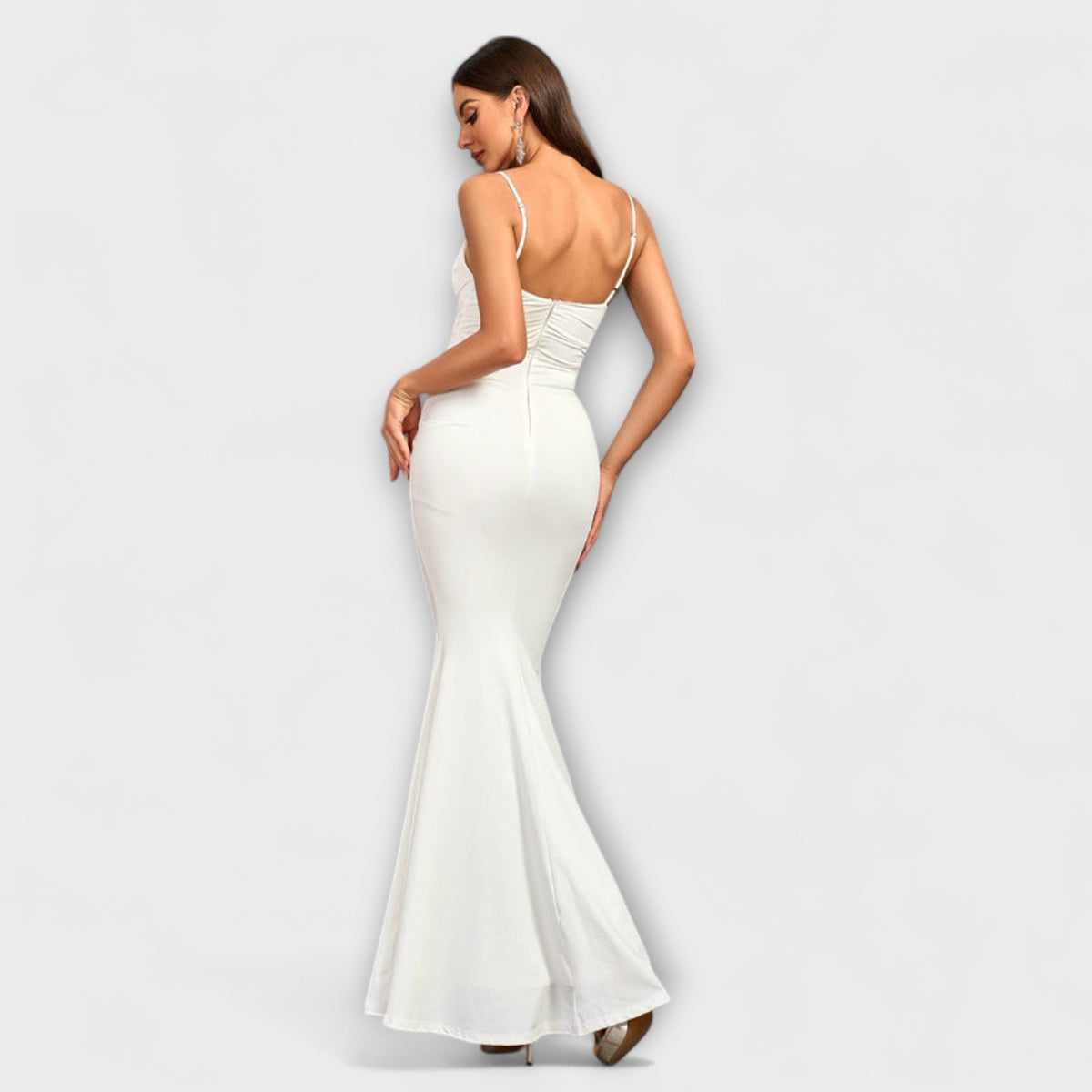 Callie - Vestido Elegante con Volantes
