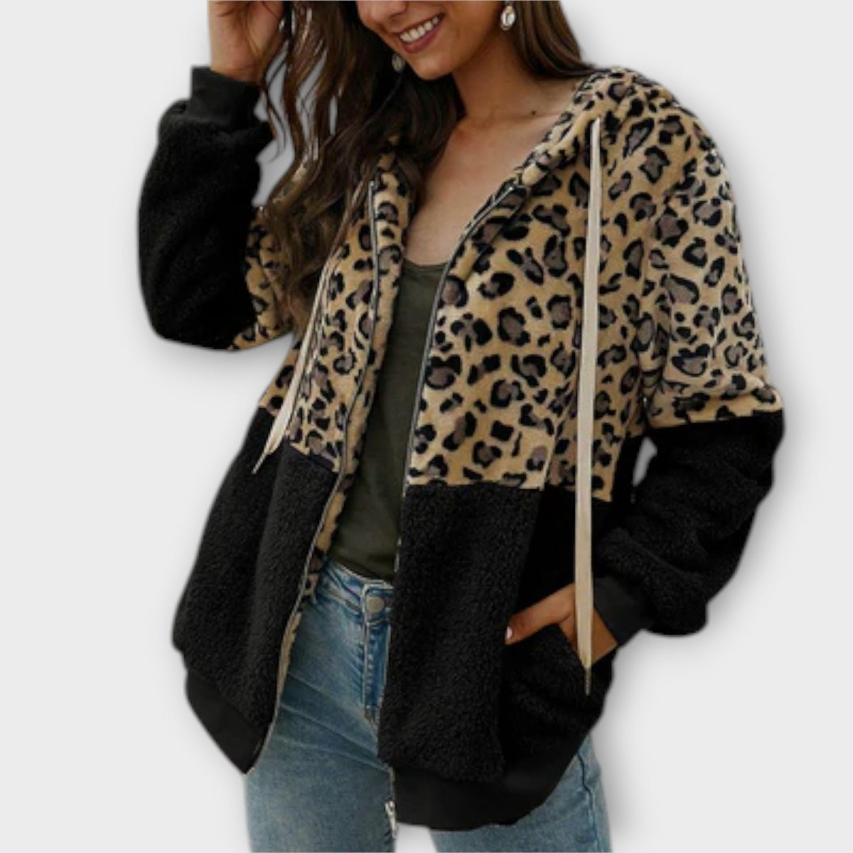 Lea - Sudadera de forro polar con capucha en diseño de leopardo