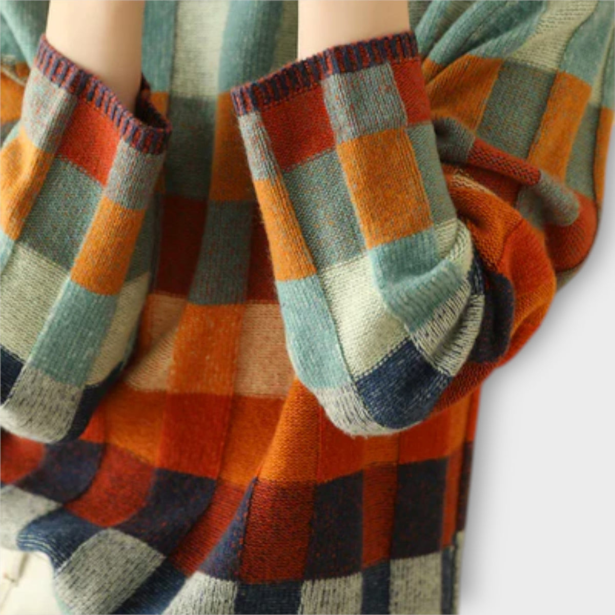 Erika – Suéter con diseño de patchwork